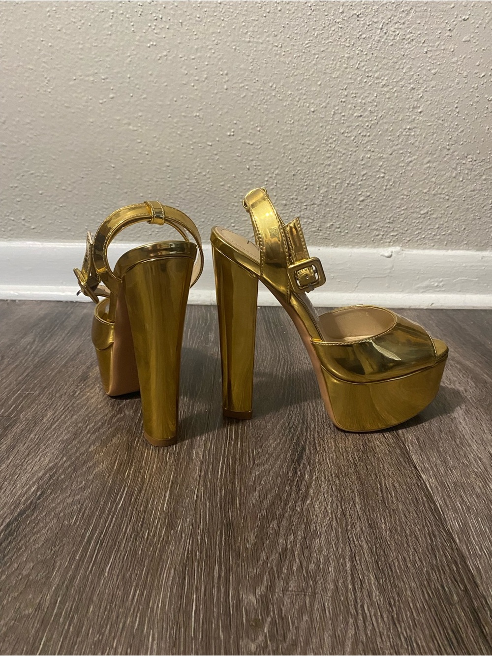 Gold Platform Heels - Picture 2 of 4